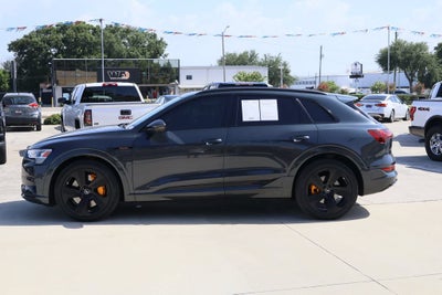 2022 Audi e-tron Premium Plus quattro