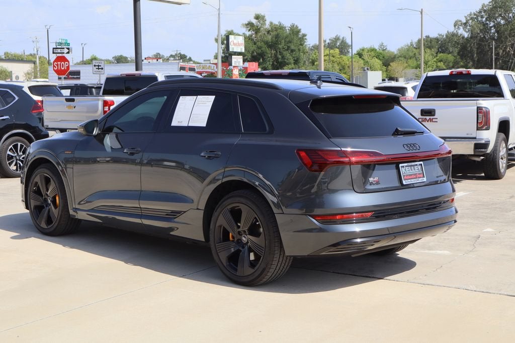 2022 Audi e-tron Premium Plus quattro